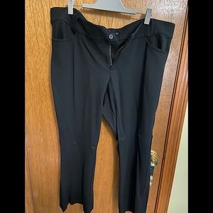 ✨ 3 FOR $20 - Torrid Work Slacks Size 26R